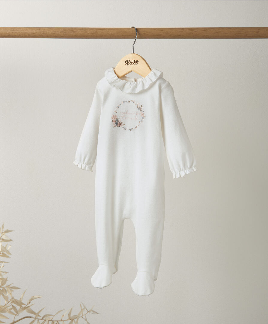 لباس الكل في واحد مطرز image number 1