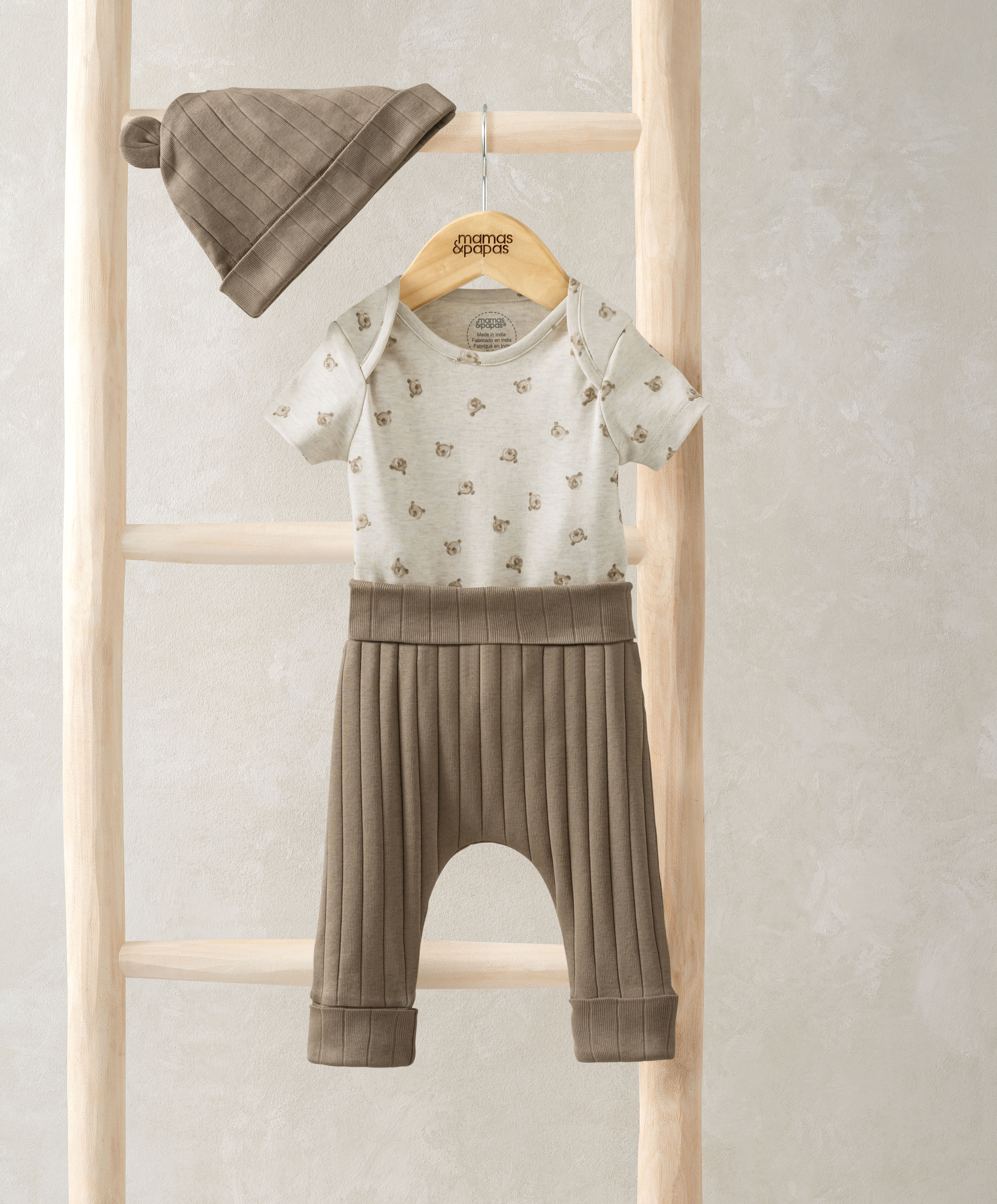 طقم لباس قطعة واحدة بنقشة دب - 3 قطع image number 1