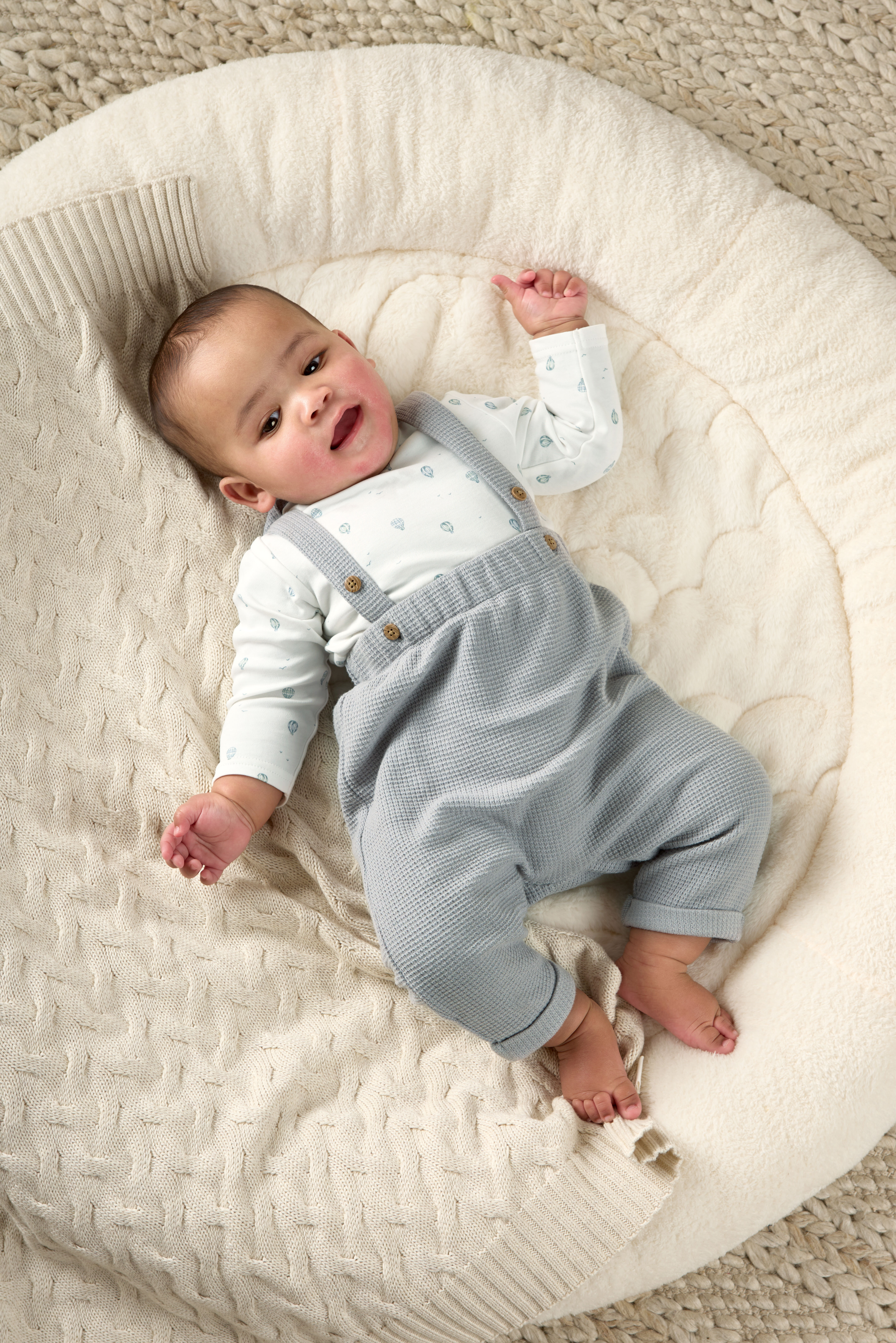 طقم دنغري بلون أزرق - قطعتان image number 6