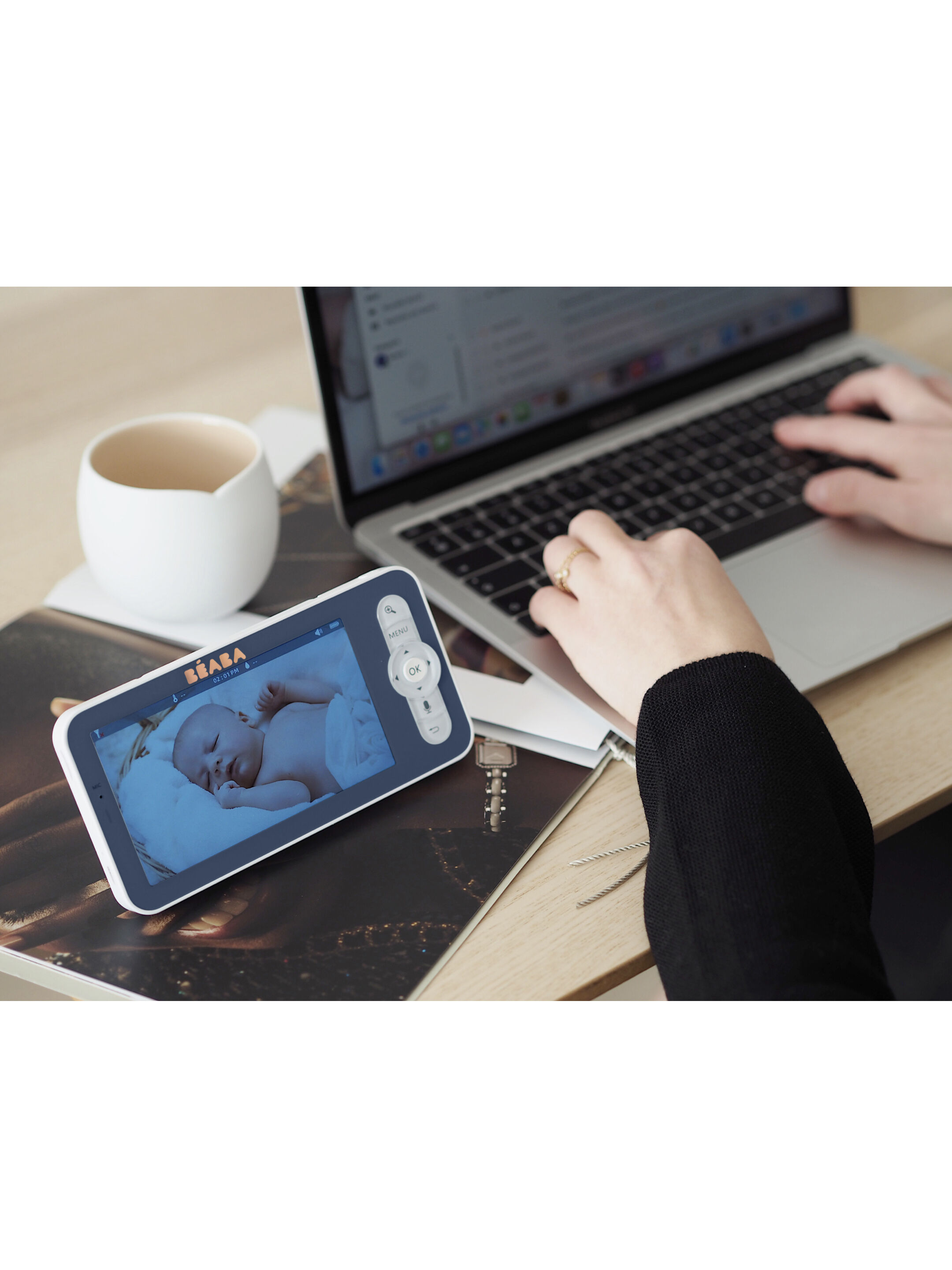 جهاز مراقبة الطفل بالفيديو زين بريميوم من بيبا - أزرق داكن image number 3