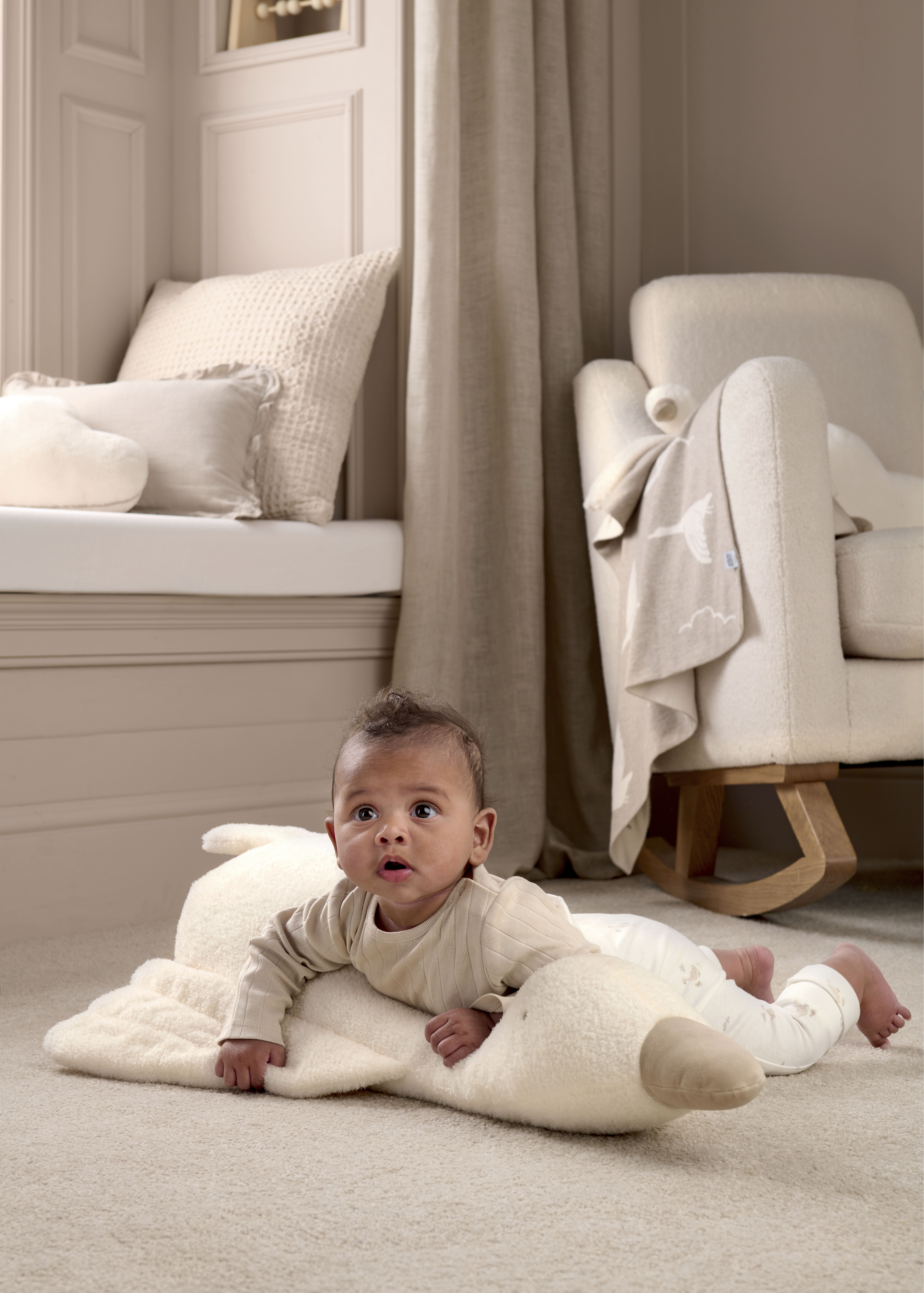 لعبة لأوقات الاستلقاء على البطن بتصميم بطة - ويلكم تو ذا وورلد داكلينج image number 4