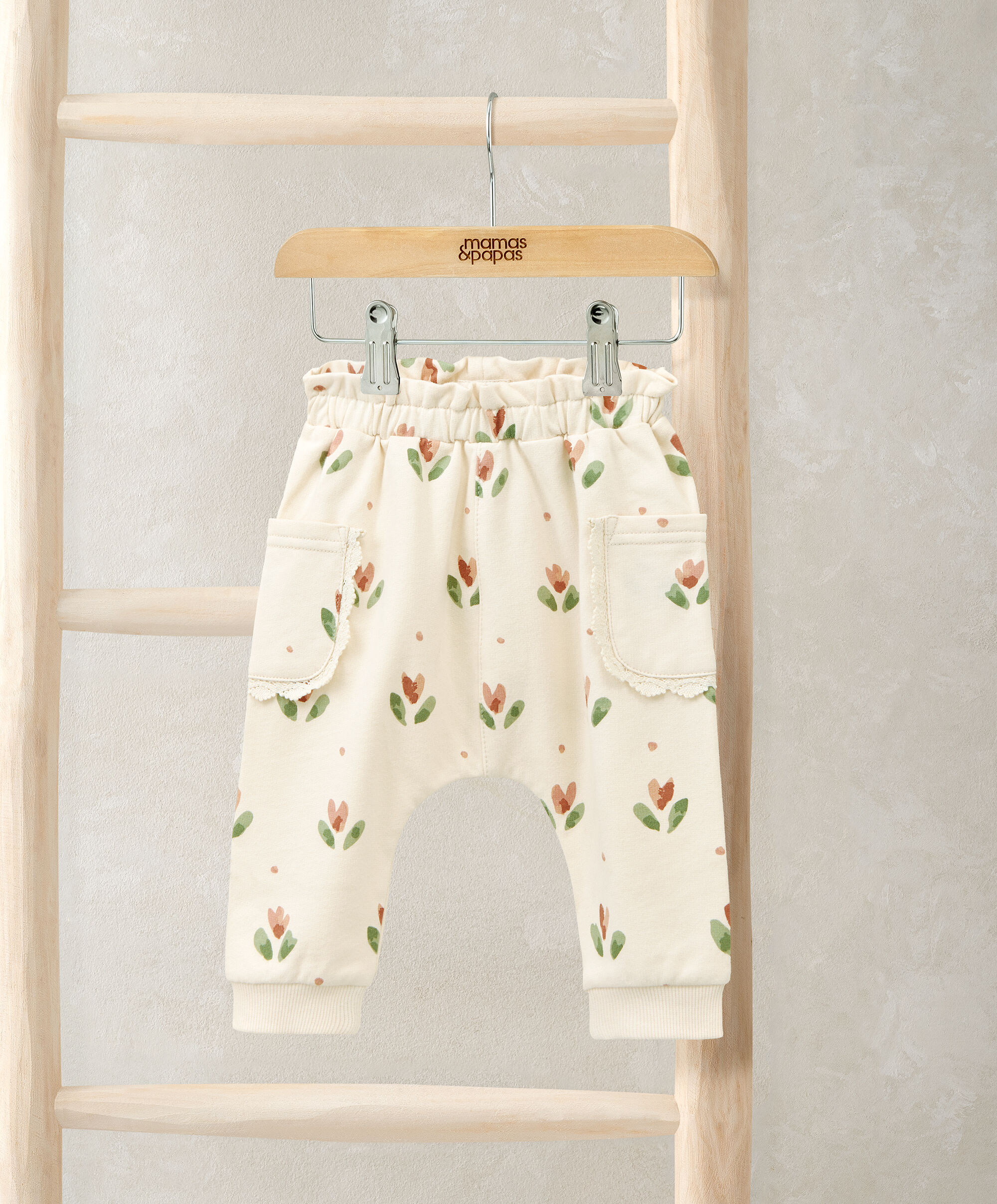 بنطال رياضي بنقشة زهرة توليب بالكامل