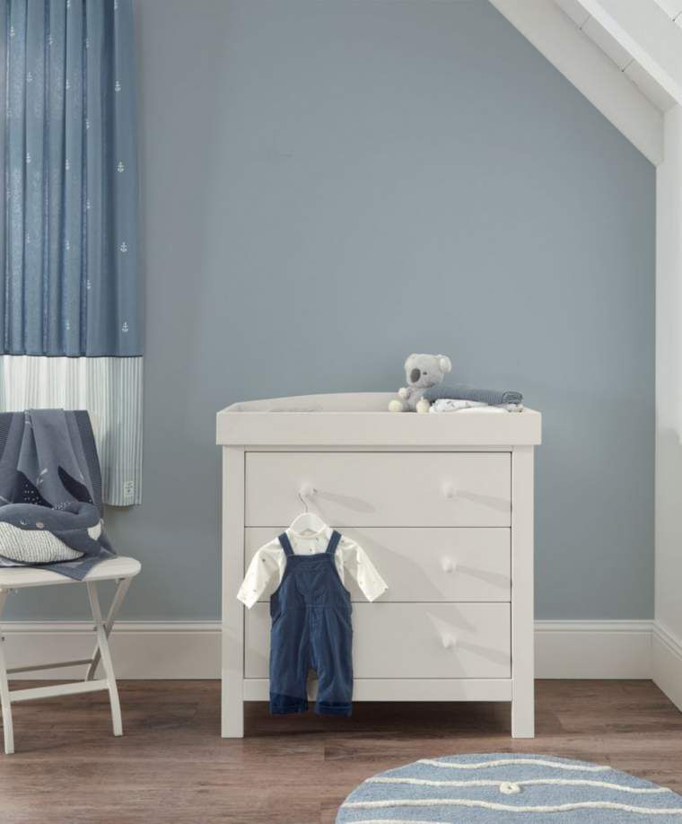 216902117 image number 3