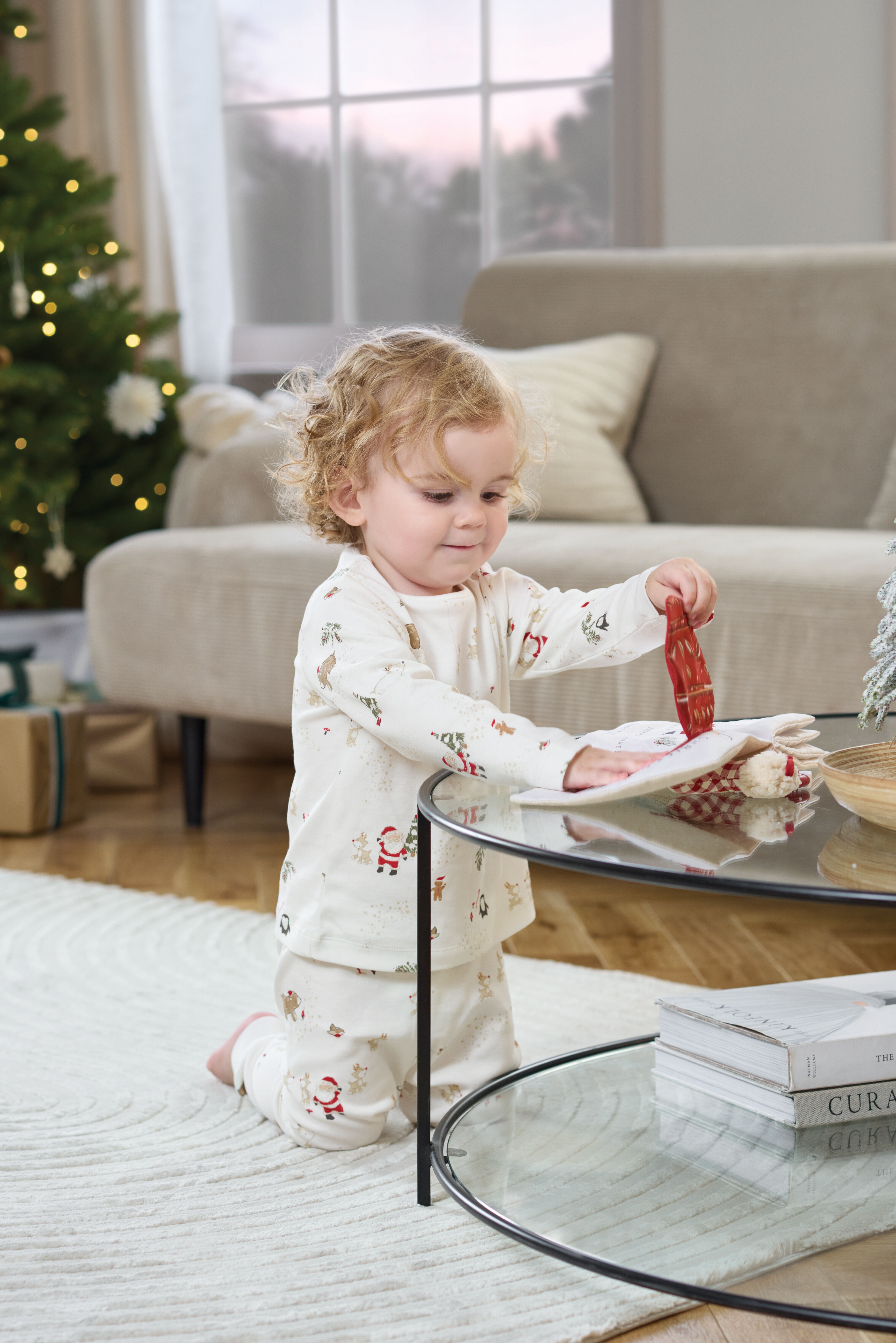 بيجاما بنقشة كريسماس image number 8