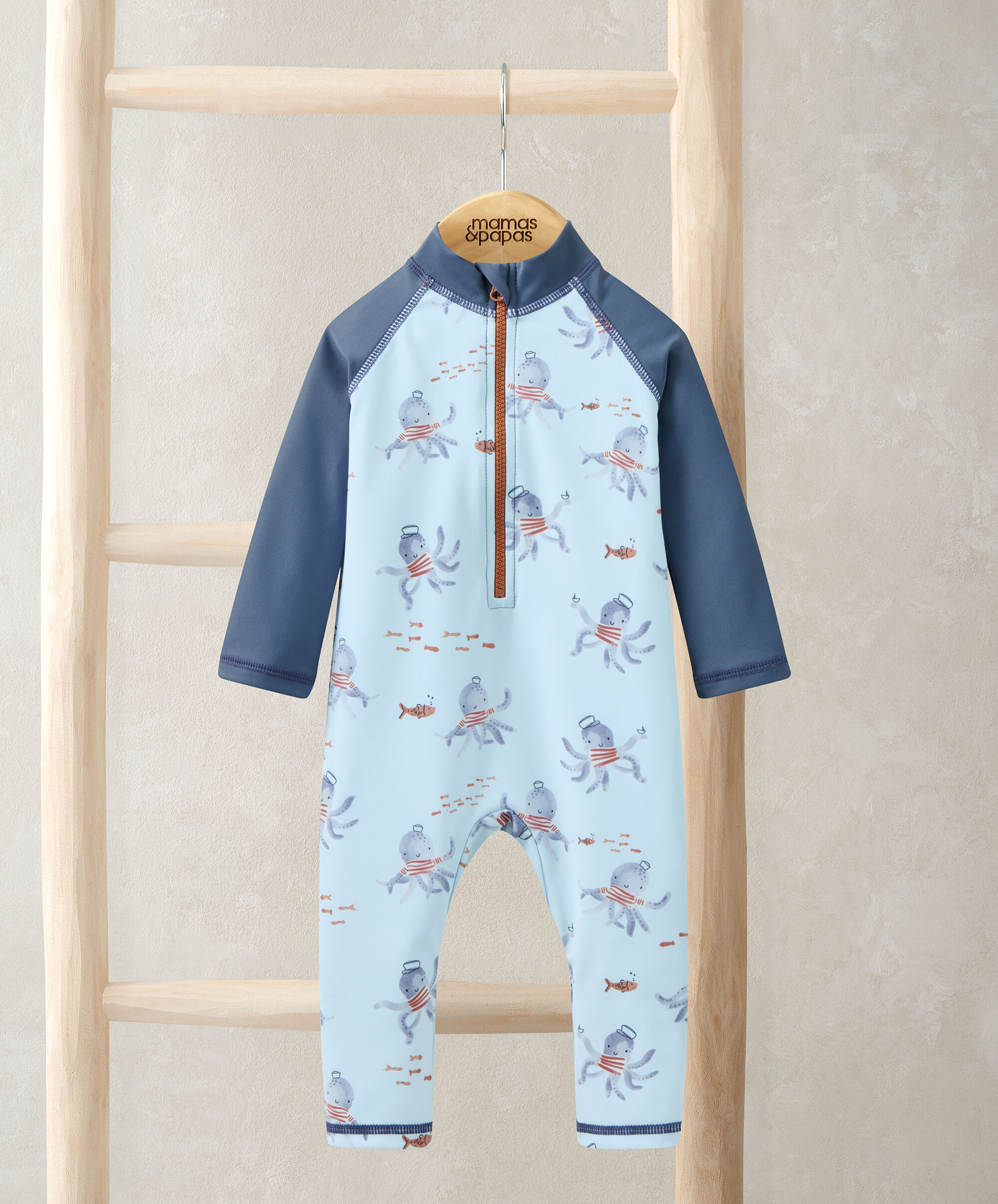 بدلة سباحة بطبعة حبار image number 1