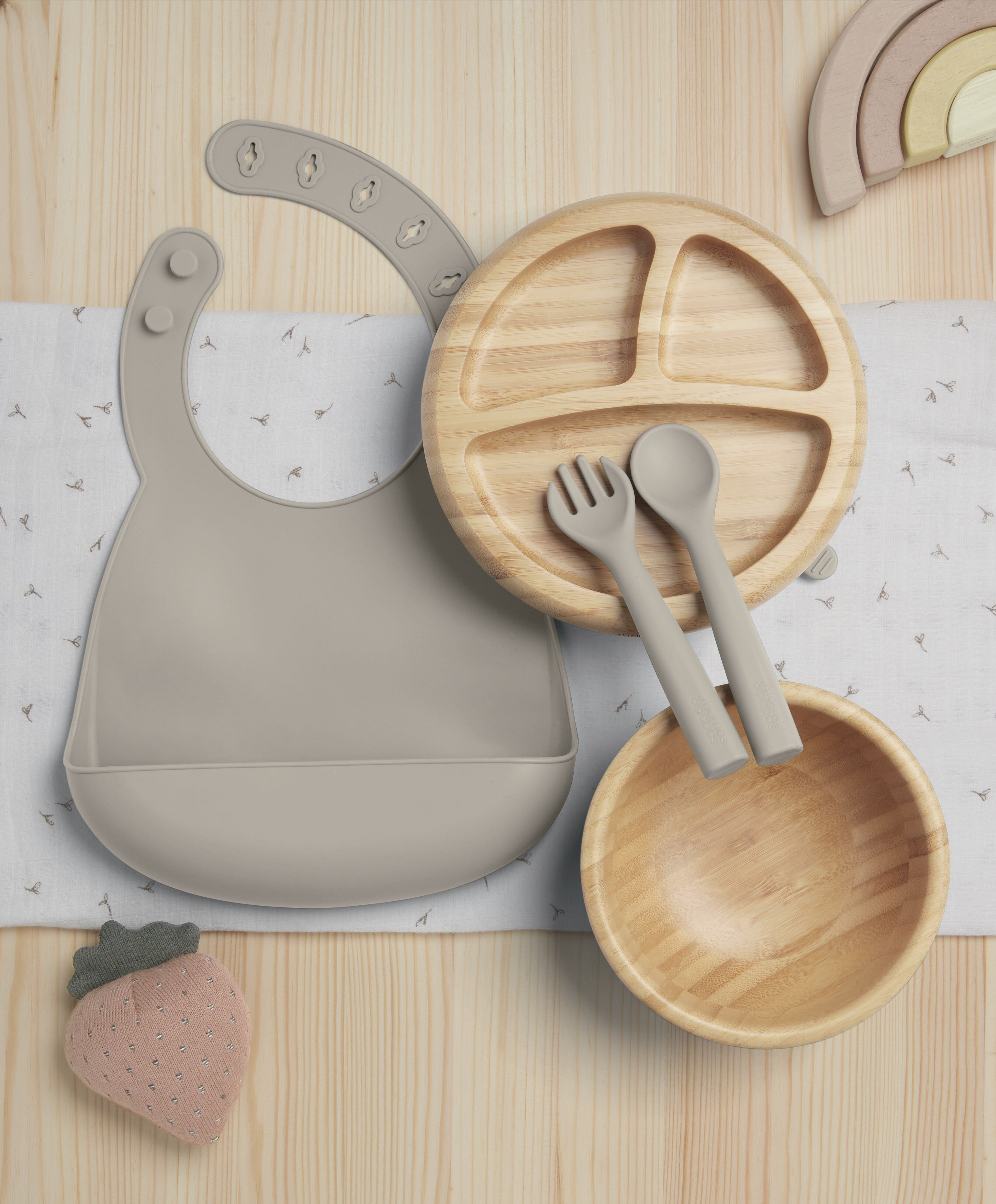 مجموعة أدوات طعام بامبو - ترافل