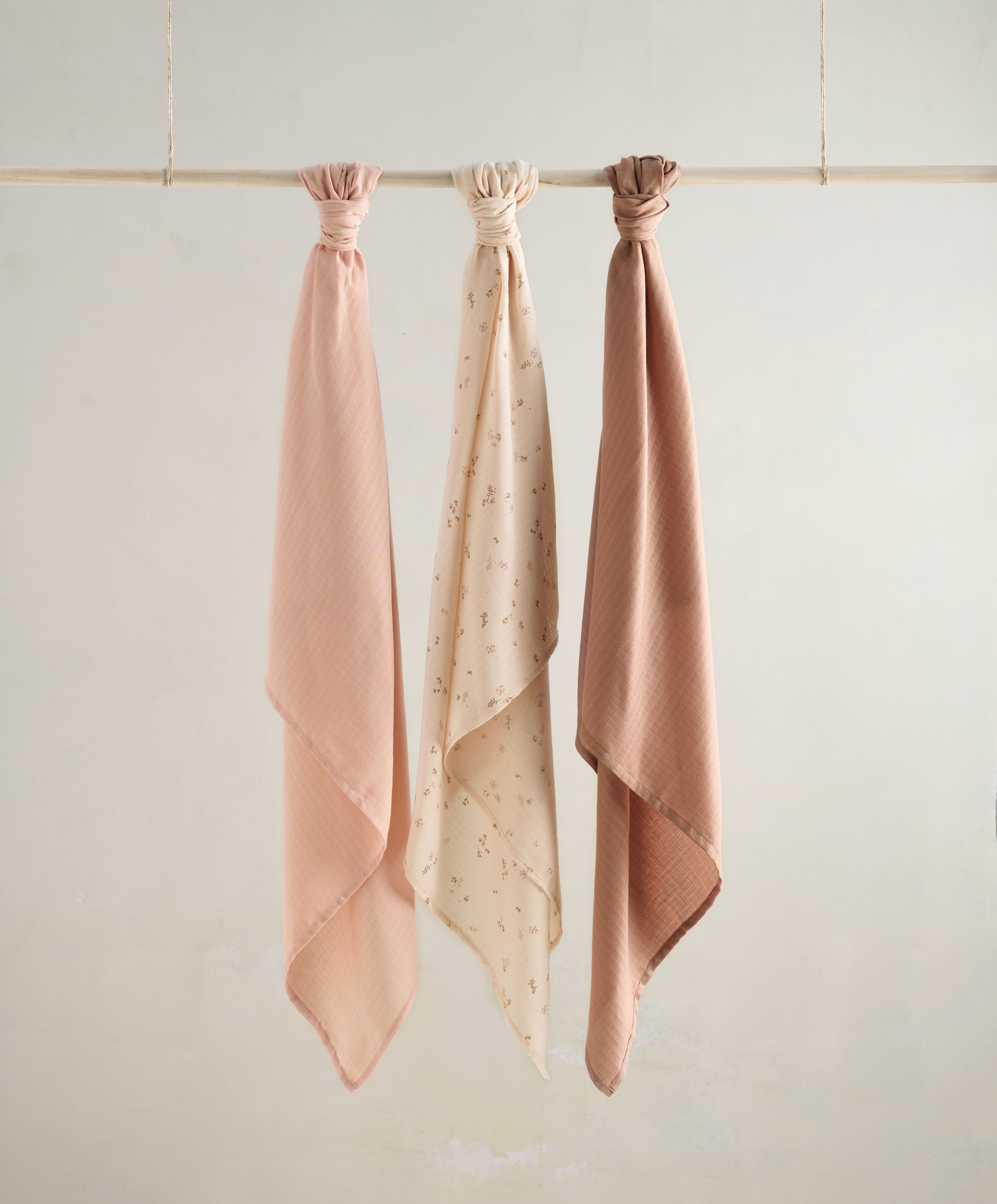 مجموعة مربعات موسلين - نقشة زهور