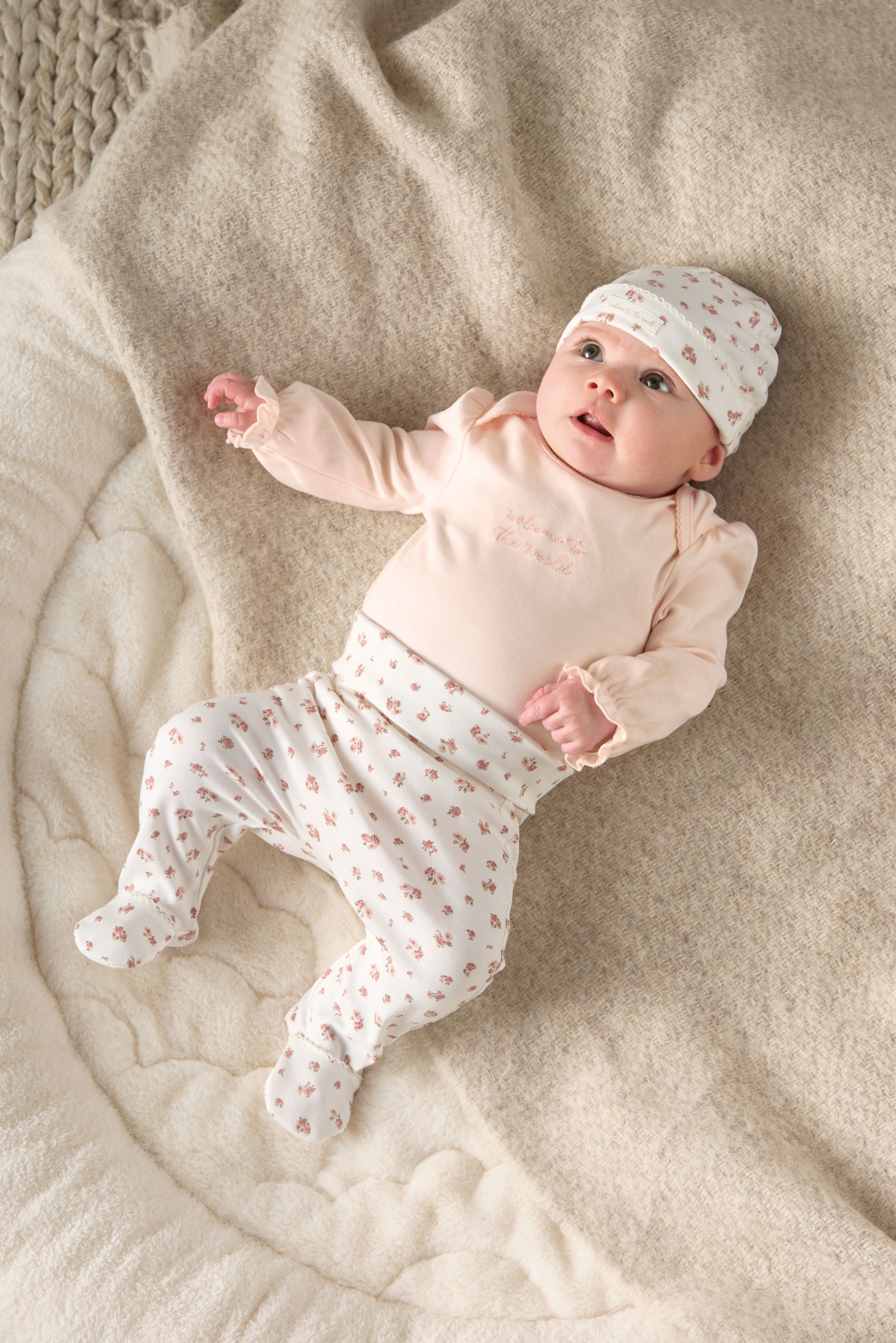 طقم ماي فيرست اوتفيت بنقشة زهور - 3 قطع image number 9