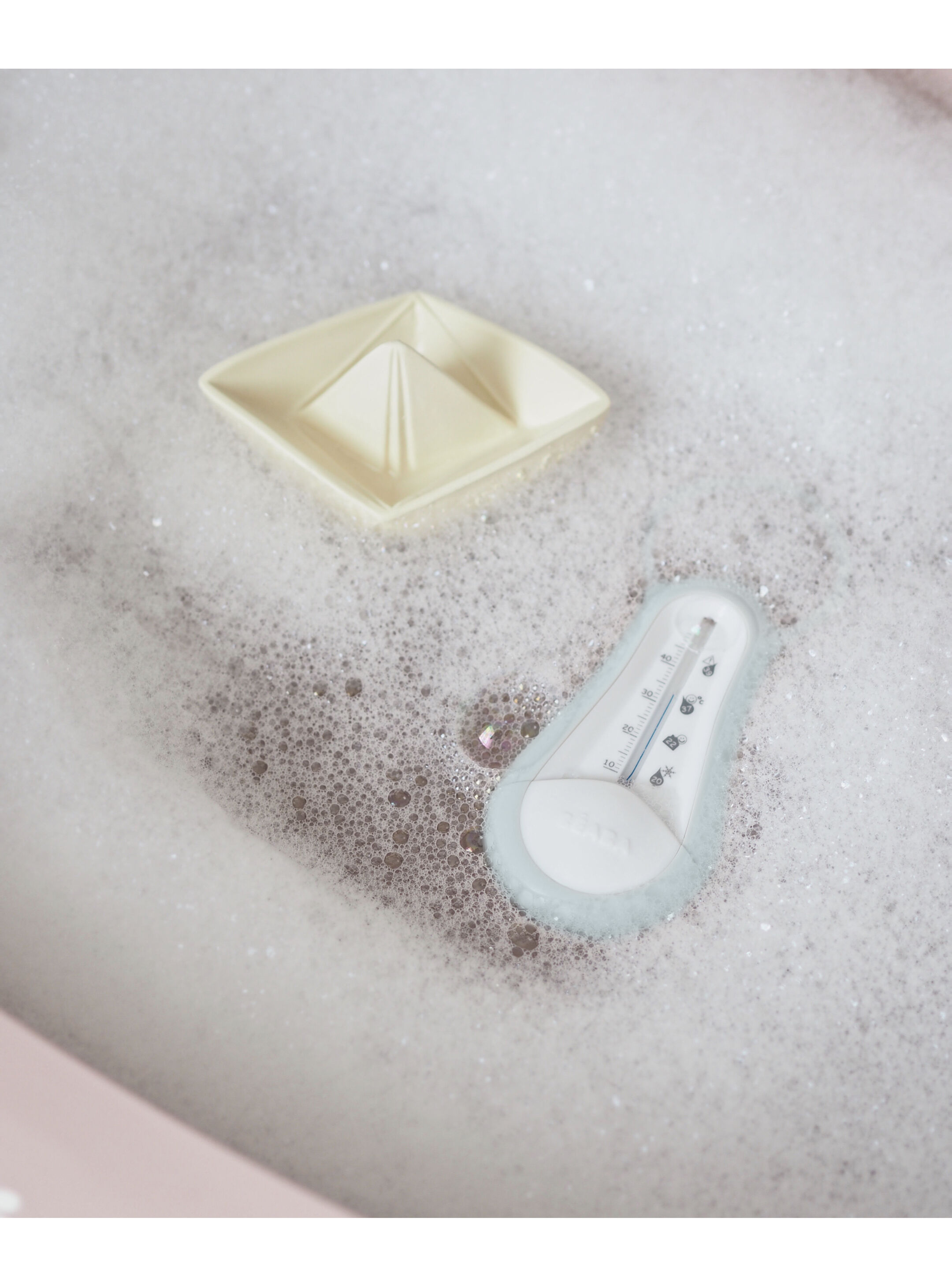 ميزان حرارة حوض الاستحمام من بيبا image number 2