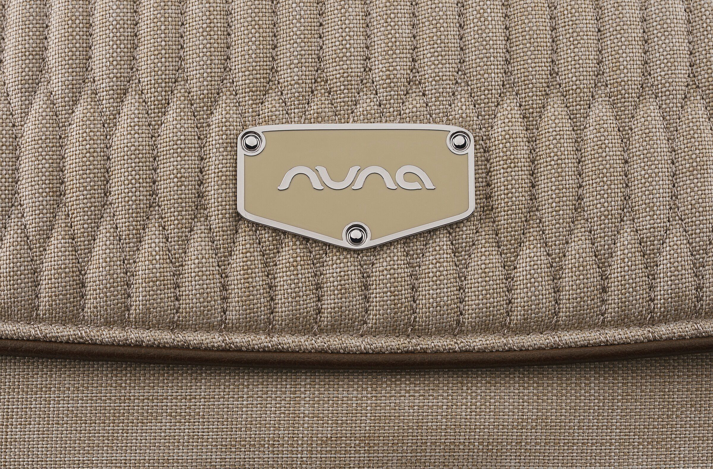 مهد نونا ال واي تي ال محمول كوزموبوليتان image number 7