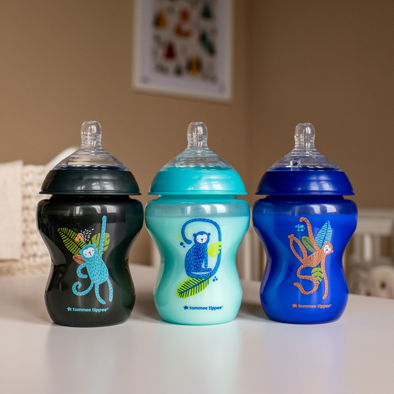 مجموعة زجاجات رضاعة كلوزر تو نيتشر من تومي تيبي بلون أزرق، 260 ملل &times; 3 قطع image number 2