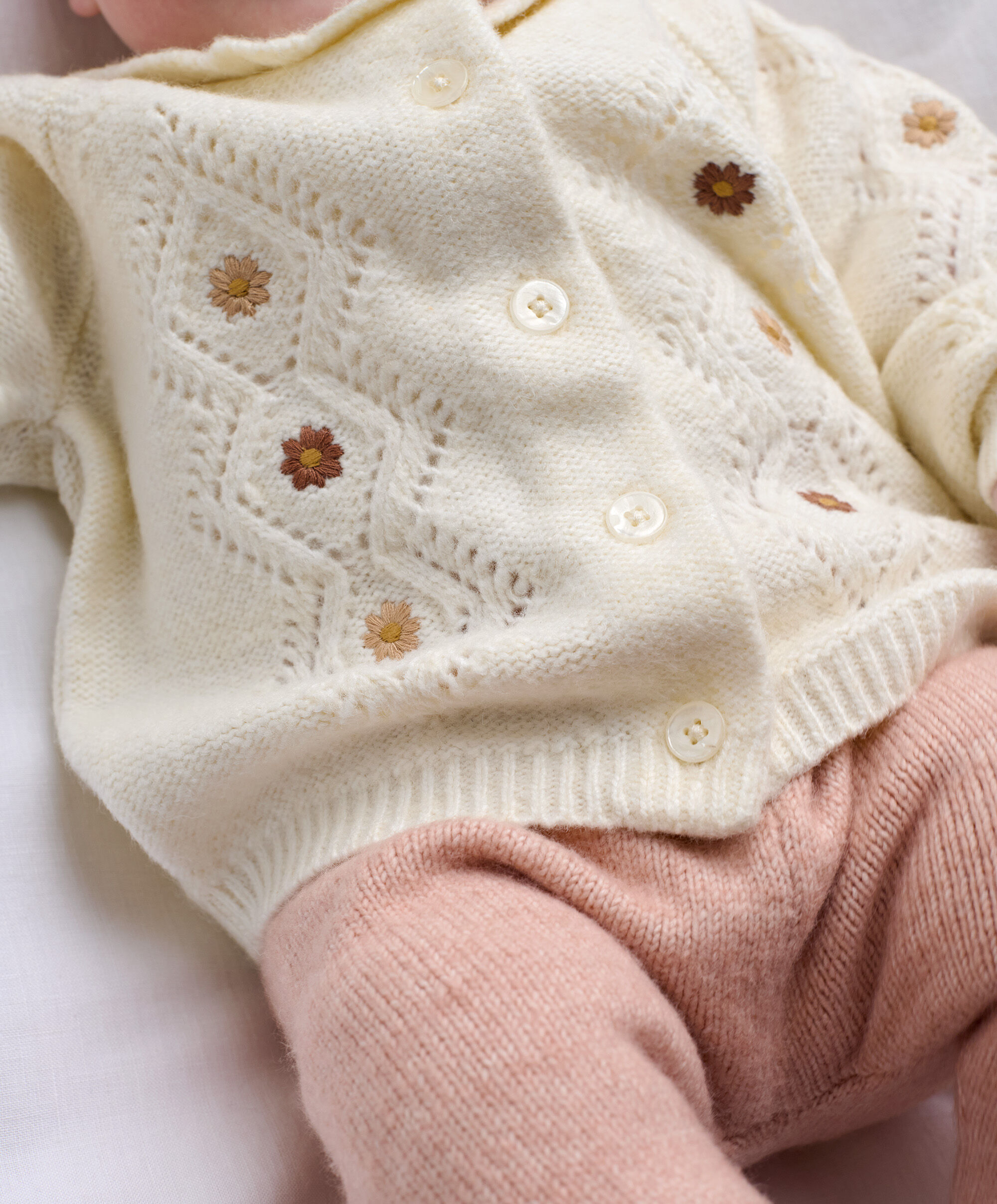 2pc Emb Knit Cardi & Legging Set image number 9