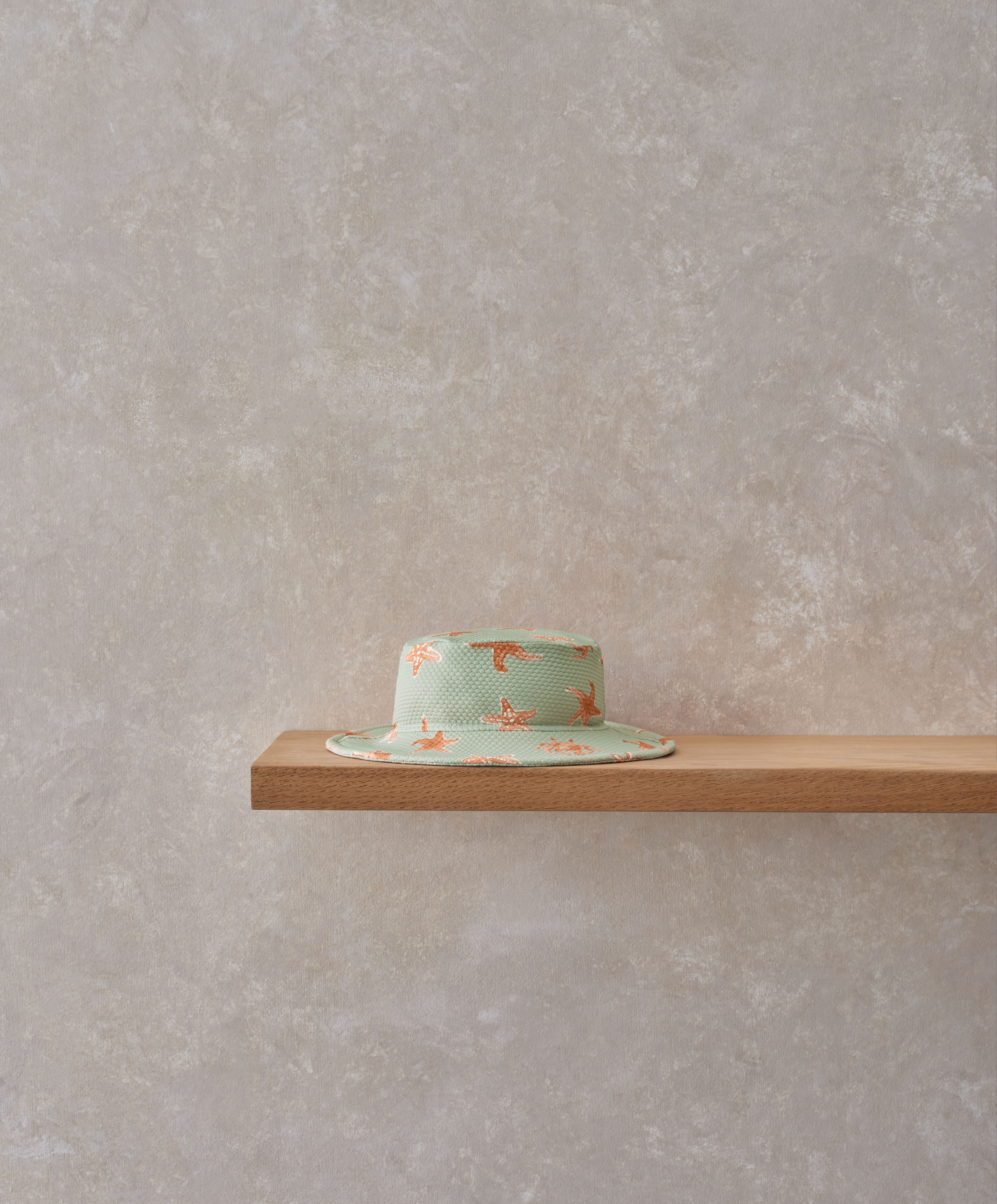 قبعة باكيت بنقشة نجم البحر