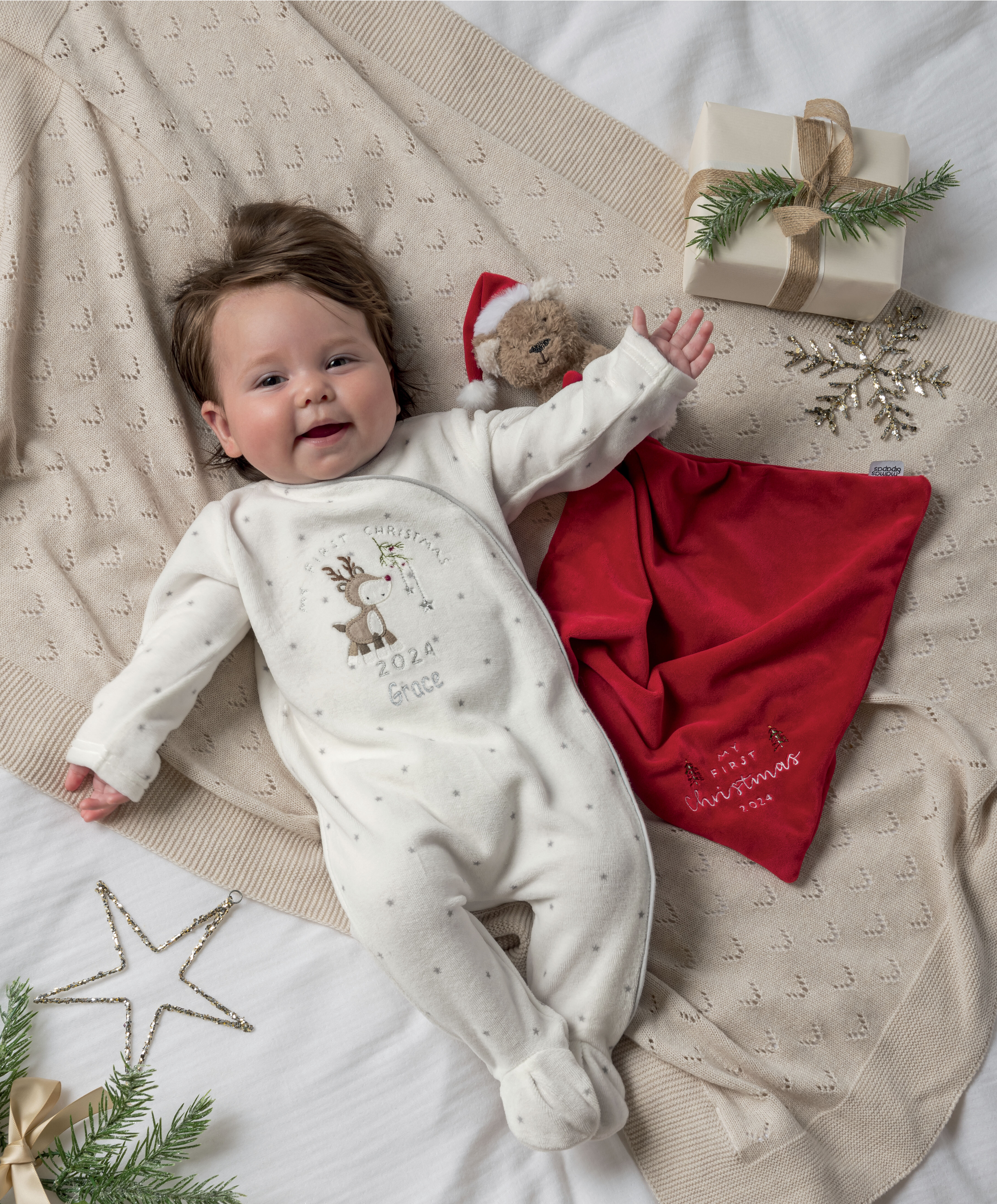 لحاف ماي فيرست كريسماس بتصميم دب 2024 image number 2