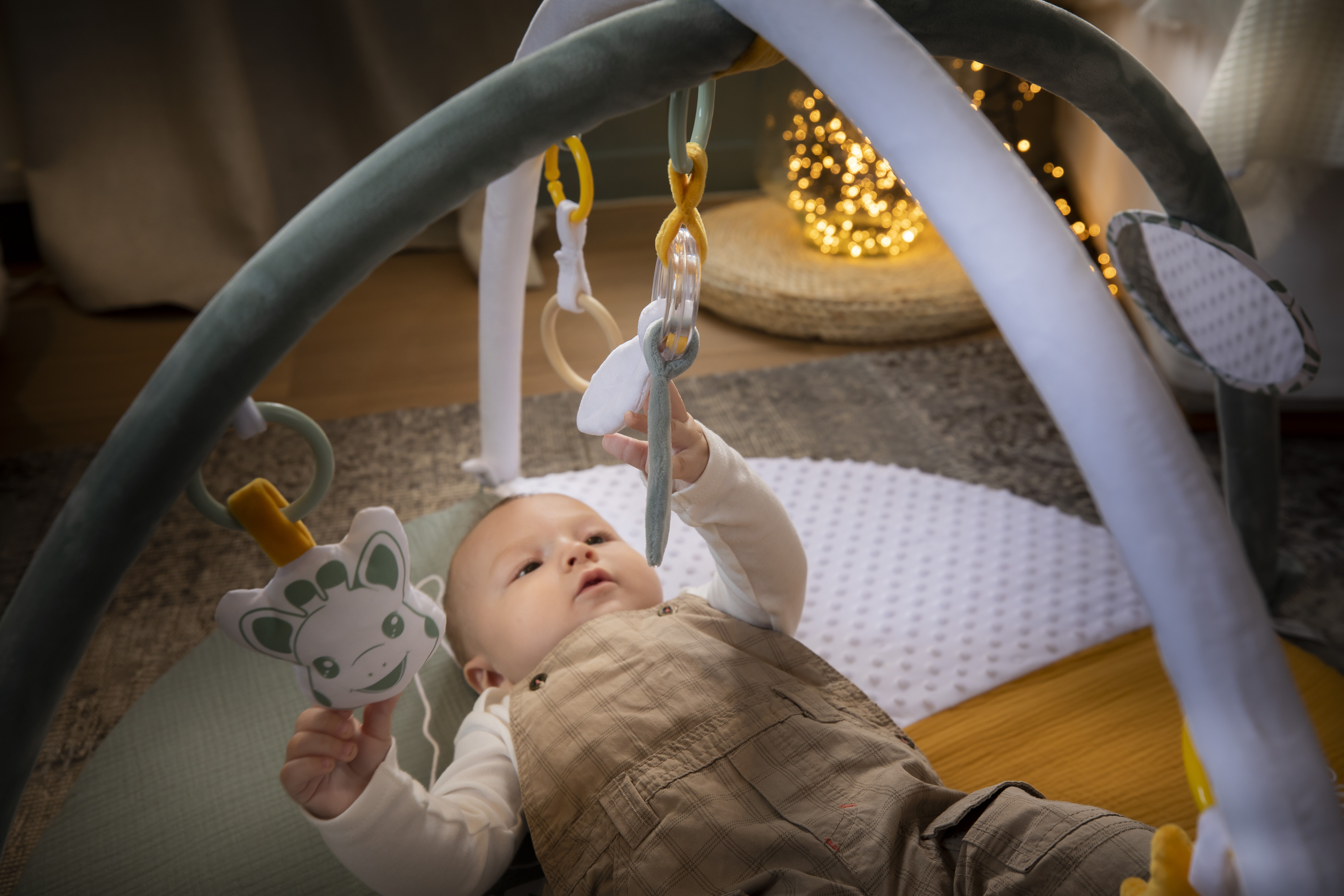 مفرش لعب إل ايتيه اون فوا بوجهين من صوفي لا جيراف image number 5