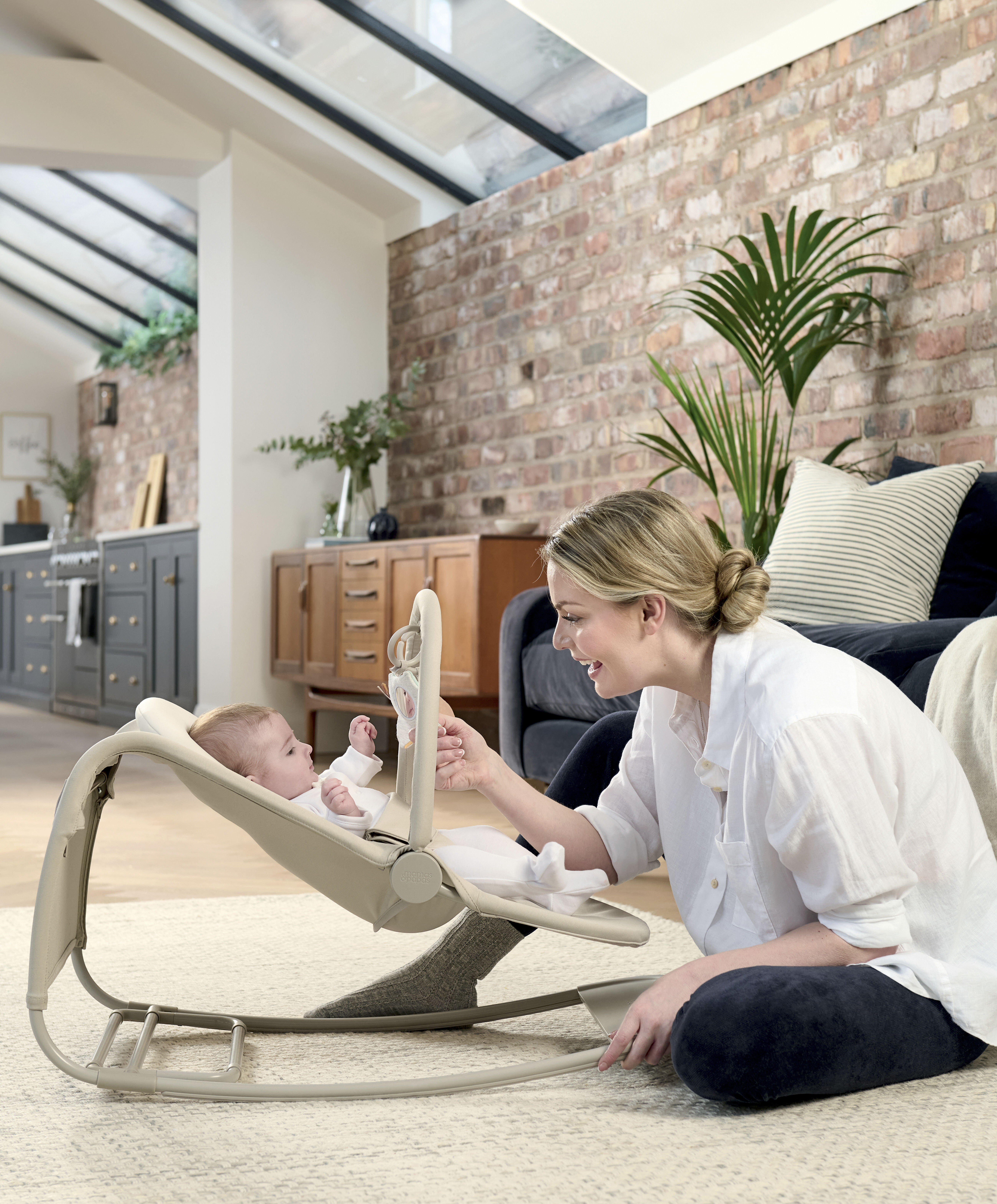 كرسي هزاز تيمبو 3 في 1 - بيج image number 1