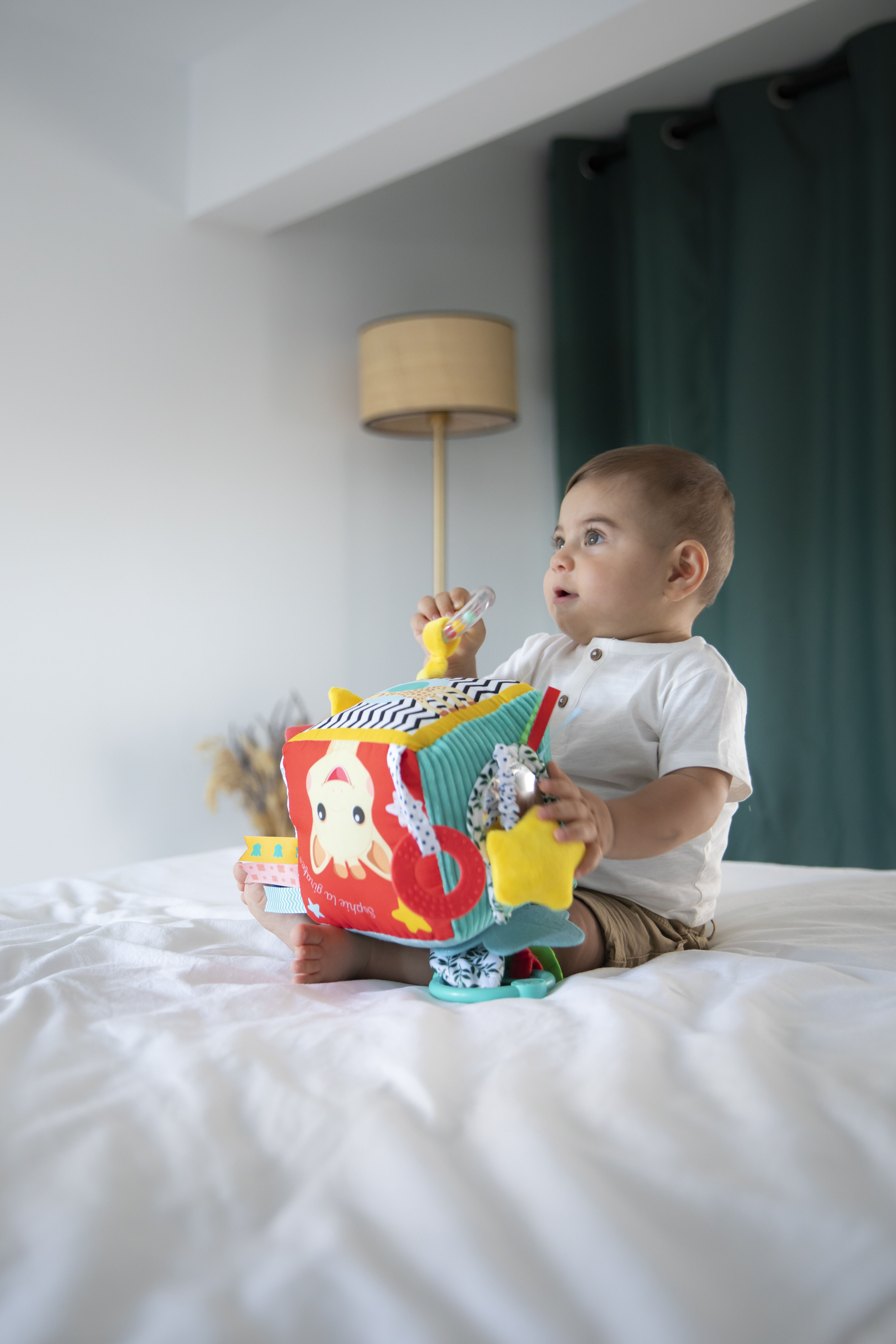 مكعب تحفيز الحواس فريش تاتش من صوفي لا جيراف image number 16