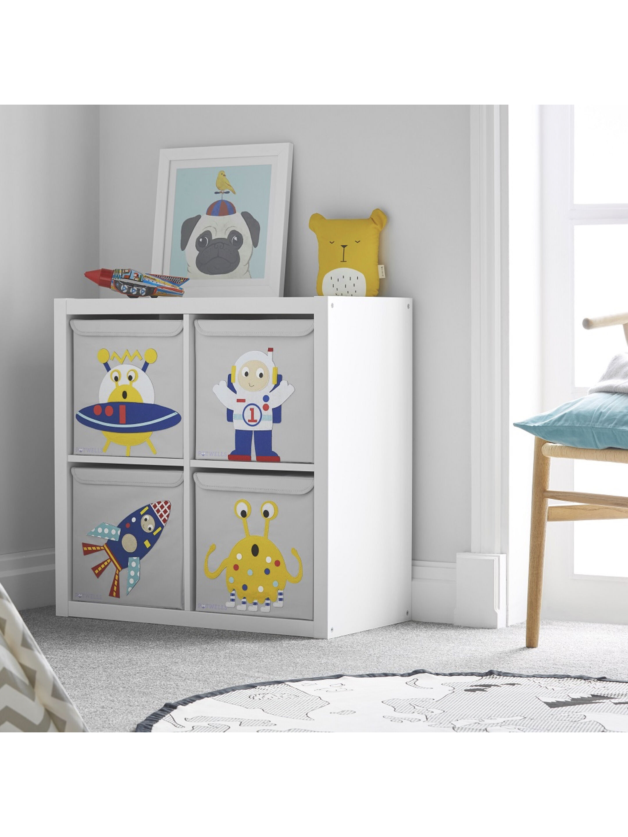 صندوق تخزين للأطفال من بوتويلز - تصميم مركبة فضائية image number 6