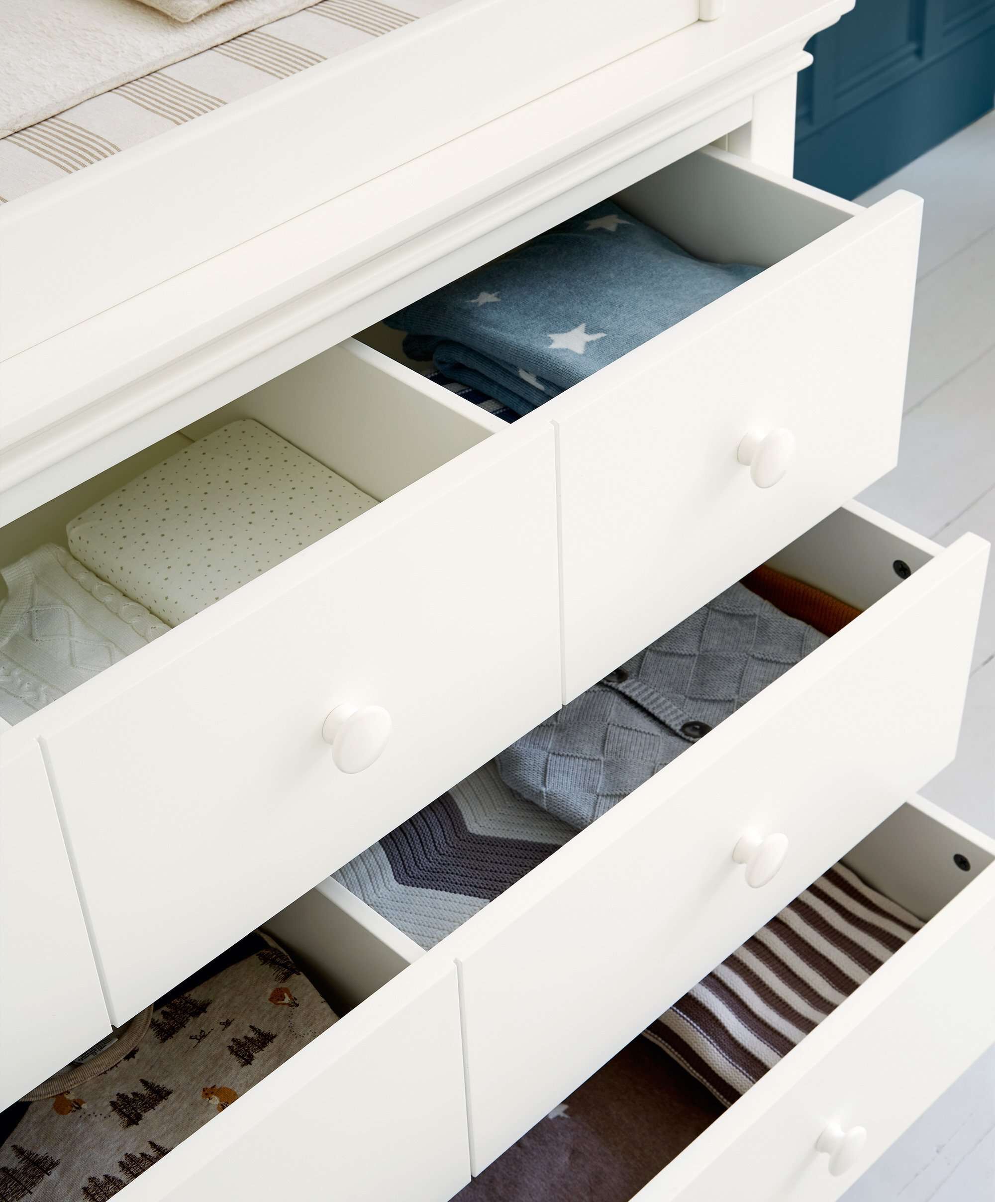 216902117 image number 5