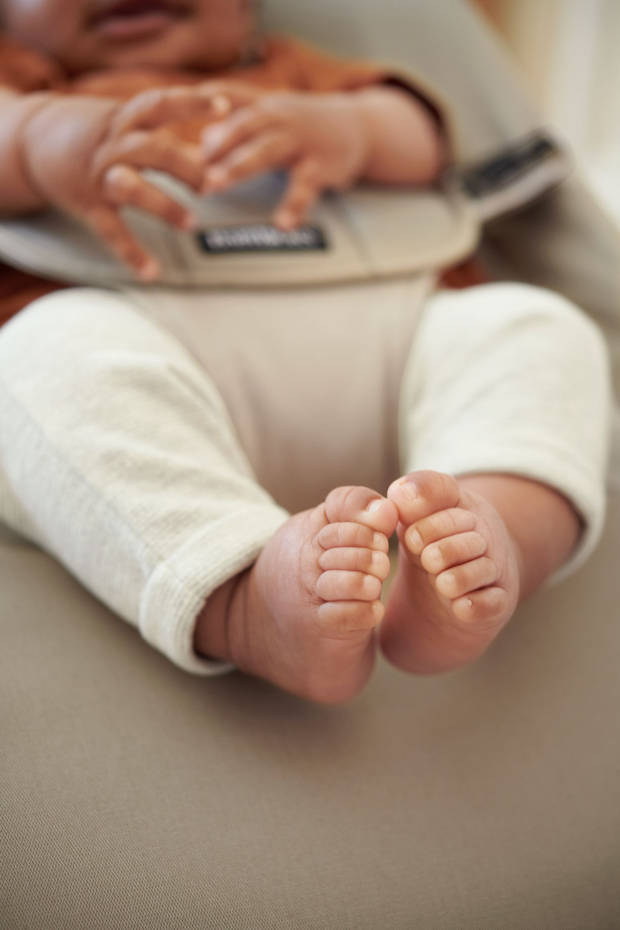 كرسي هزاز بالانس سوفت من بيبي بيورن image number 6