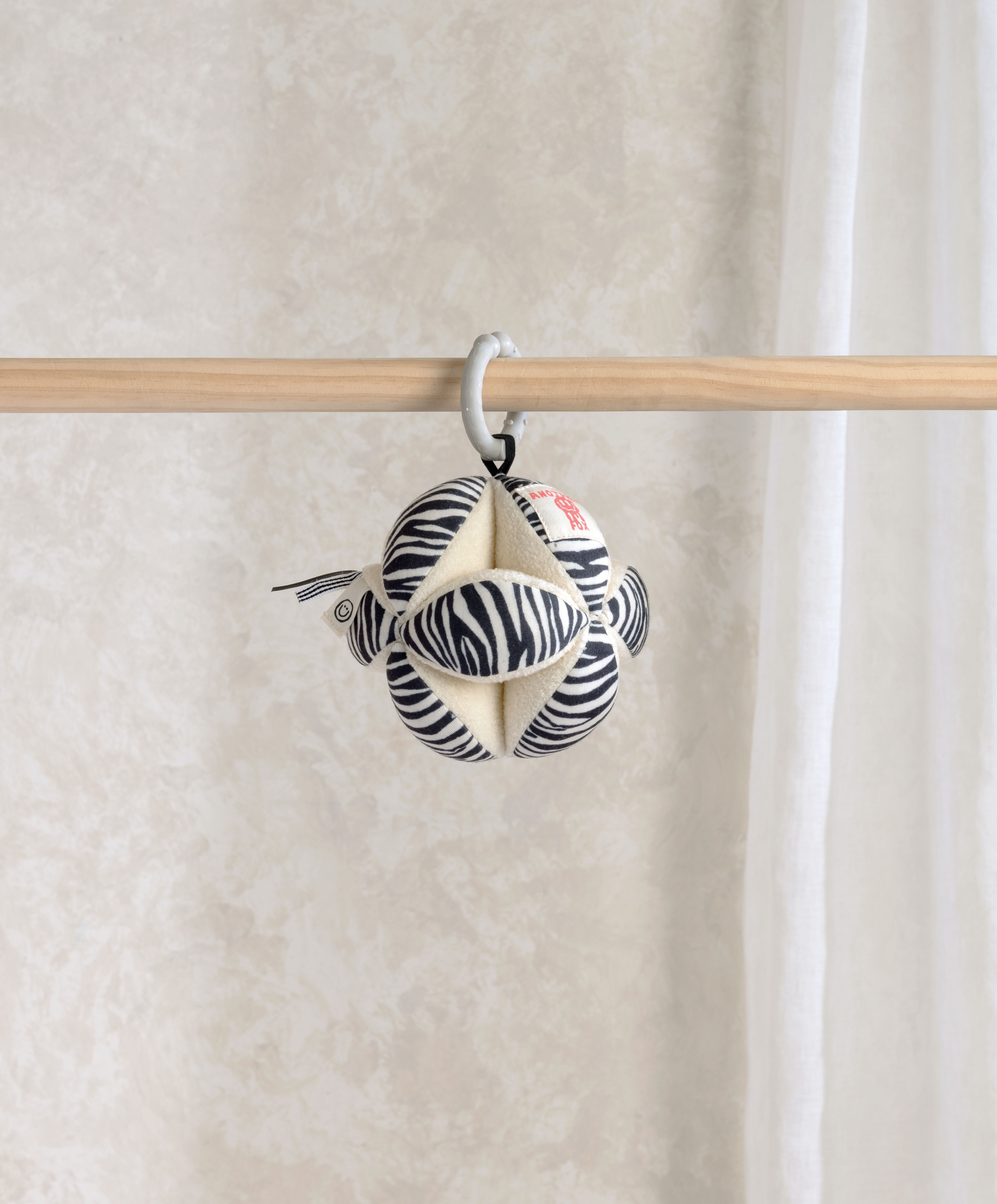 كرة أنشطة أناذر فوركس