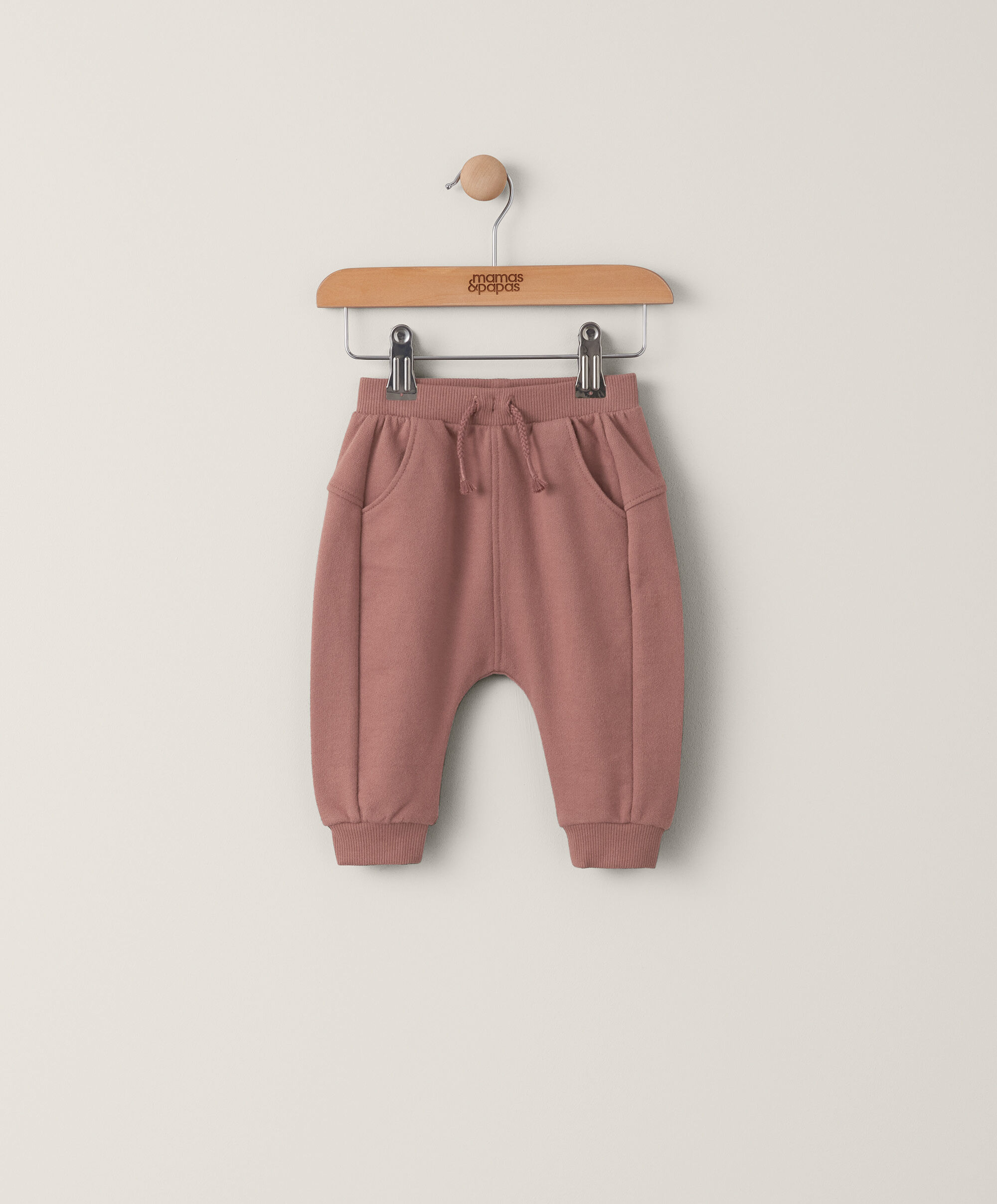 بنطال رياضي - أحمر image number 1